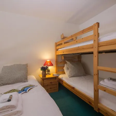 Sainte-foy-l'argentiere Sleeps 4 T488183 *