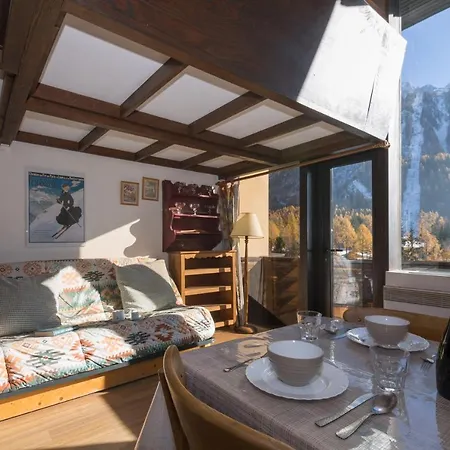 Sainte-foy-l'argentiere Sleeps 4 T488183 * Chamonix